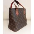 LOUI VUITTON gyönyörű kézitáska használt jó állapotban